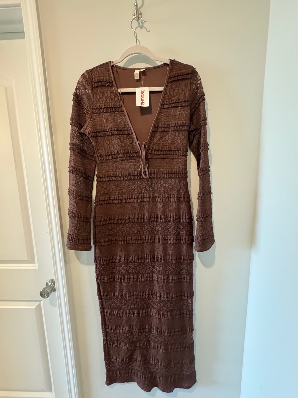 NWT Brown Textured V-Neck Long Sleeve Knit Lace Dress